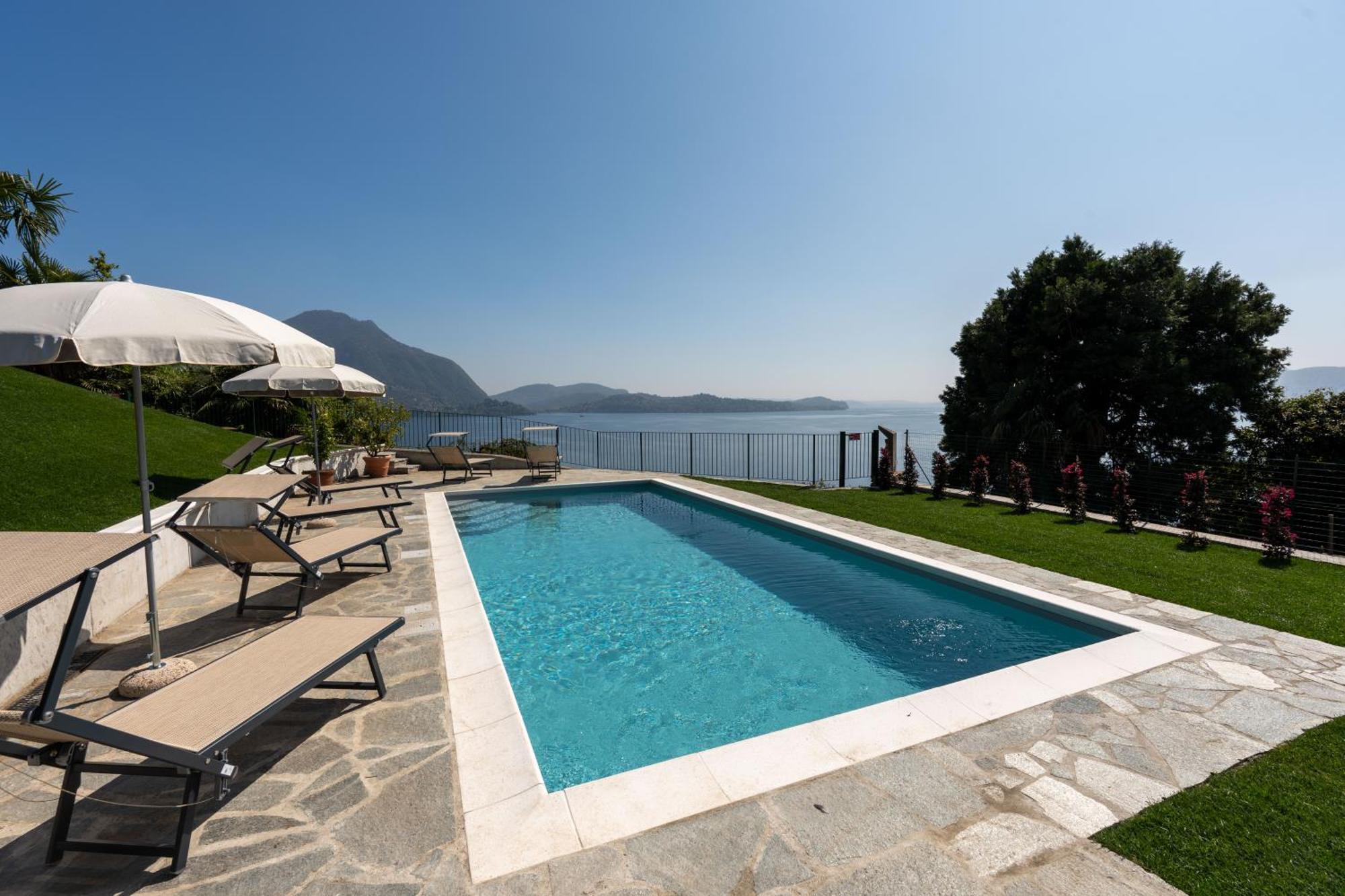 Charming Villa Il Motto With Pool Cissano ภายนอก รูปภาพ