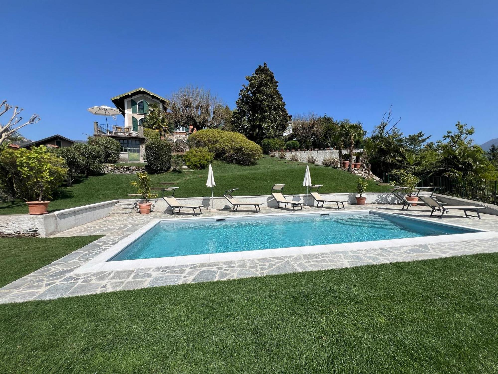 Charming Villa Il Motto With Pool Cissano ภายนอก รูปภาพ